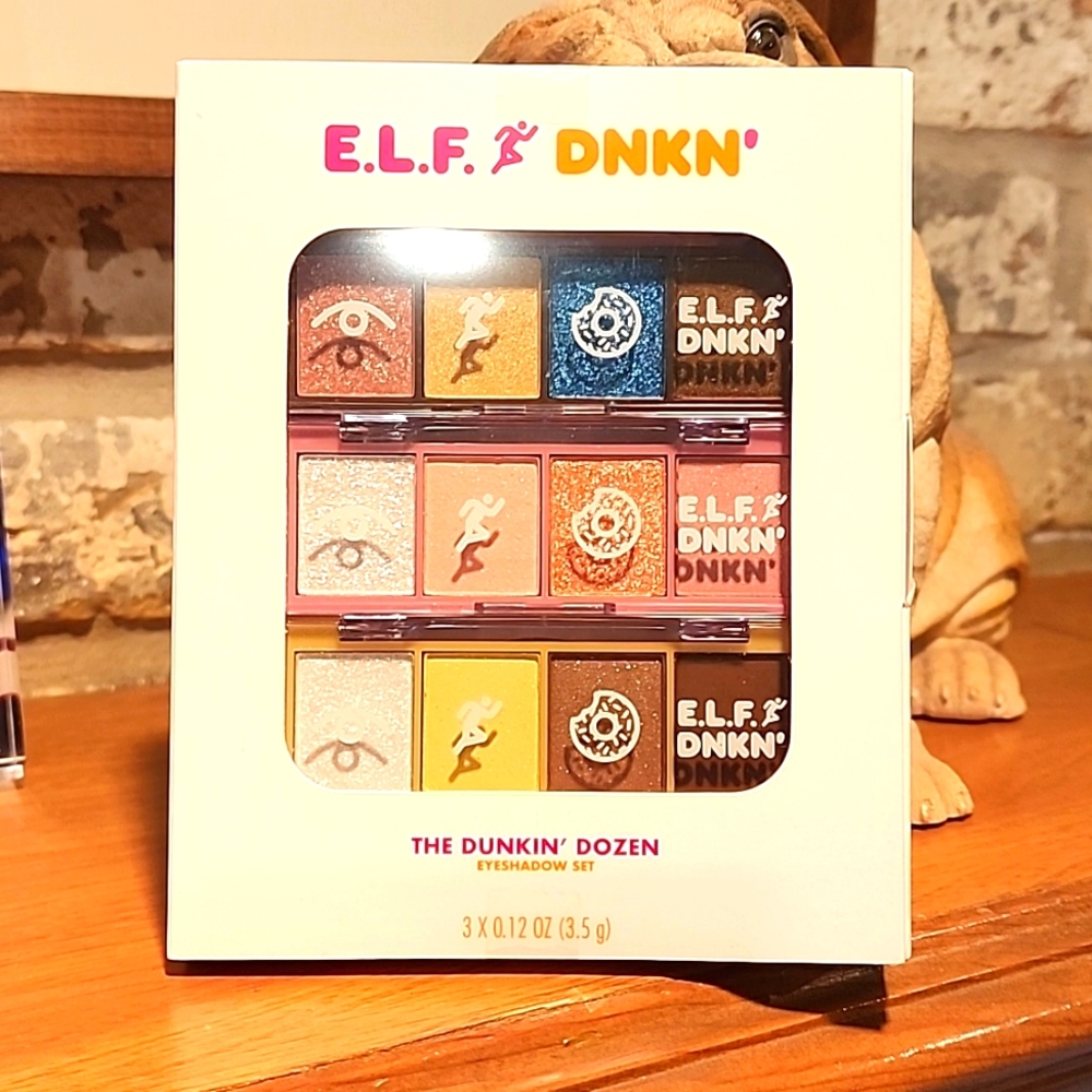 E.L.F. DNKN The Dunkin Dozen w/Eyeshadow Brush